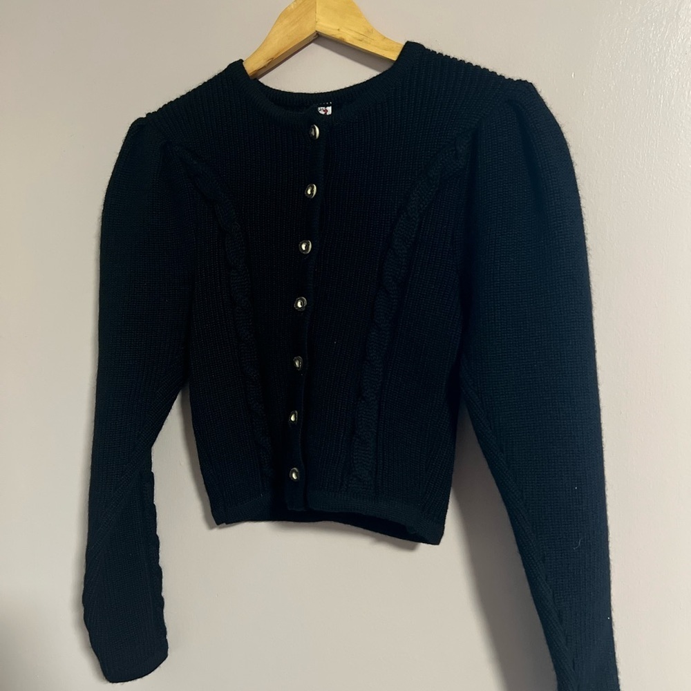 Black Crew Neck Sweater